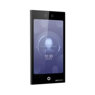 HIKVISION DS-K1T673DWX Terminal Facial WiFi con pantalla de 7" / Stand Alone / Protección IP65 / 10,000 rostros y 50,000 tarjetas / Soporta módulo lector de Huella, QR y Bluetooth