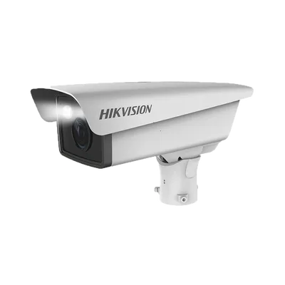 HIKVISION DS-TCG405-E Cámara IP 4 Megapixel / Lente motorizado 3.1-6 mm / Reconocimiento y captura de Placas Vehiculares / IP67 / IK10